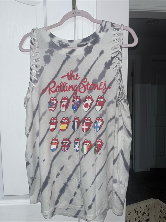torrid Tops - Torrid The Rolling Stones white & gray tie dye tank Size 1 (1X 14/16)